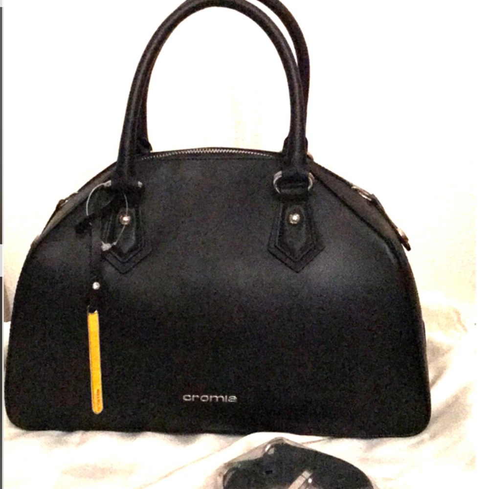 CROMIA Italy- Ner Nero Black bag W/long strap *NNW